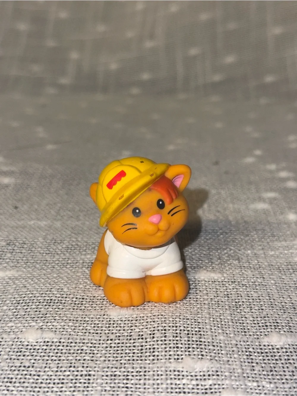 Fisher price 90s Little People Construction cat